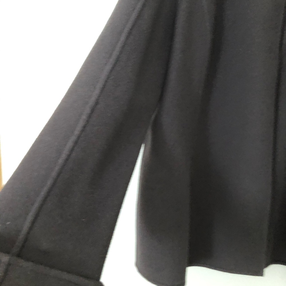 Jacket - Picture 2 of 5